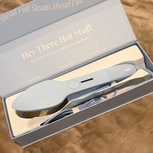 Nori Light Blue Handheld Steamer iron
